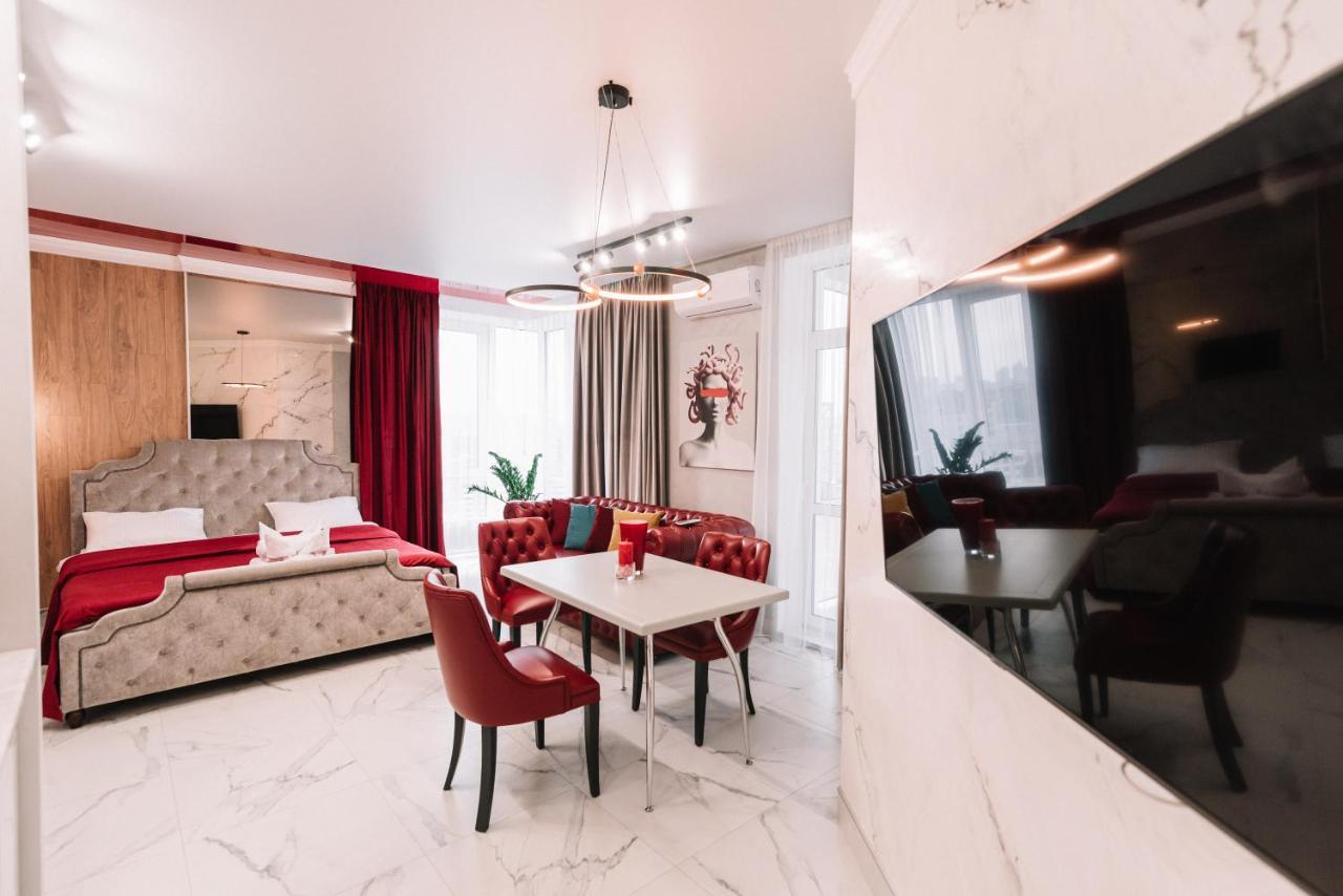 Royal Tower Vip Smart Apartments 4 Kijev Kültér fotó