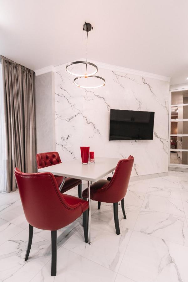 Royal Tower Vip Smart Apartments 4 Kijev Kültér fotó