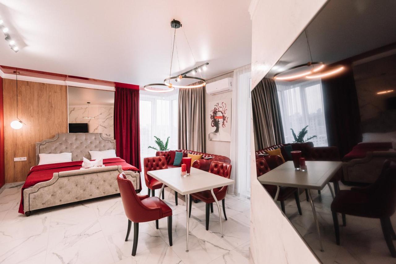 Royal Tower Vip Smart Apartments 4 Kijev Kültér fotó