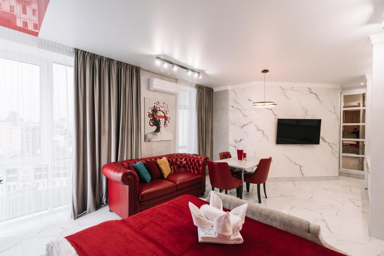 Royal Tower Vip Smart Apartments 4 Kijev Kültér fotó