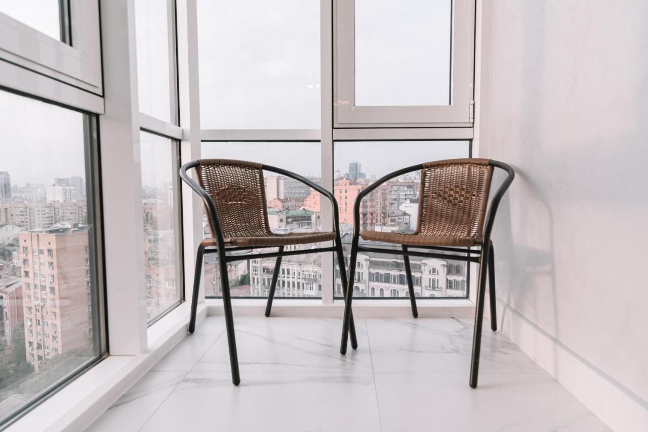 Royal Tower Vip Smart Apartments 4 Kijev Kültér fotó