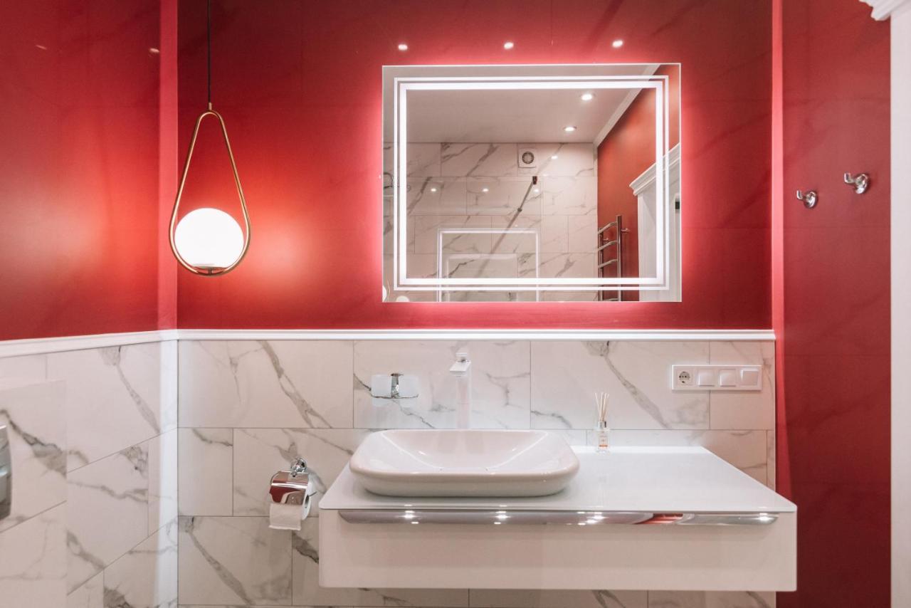 Royal Tower Vip Smart Apartments 4 Kijev Kültér fotó