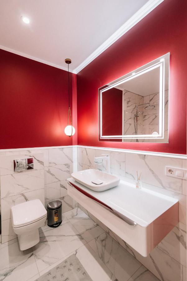 Royal Tower Vip Smart Apartments 4 Kijev Kültér fotó